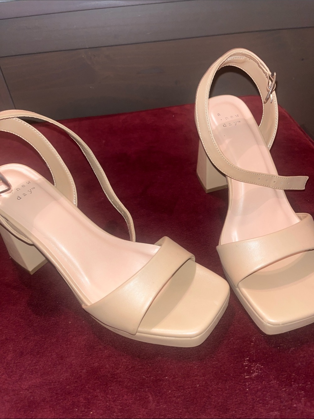 A new day  Beige Square-Toe Block Heel Sandals